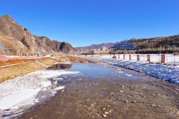 水利部副部長葉建春考察永定河綜合治理與生態修復清水河綜合整治工程