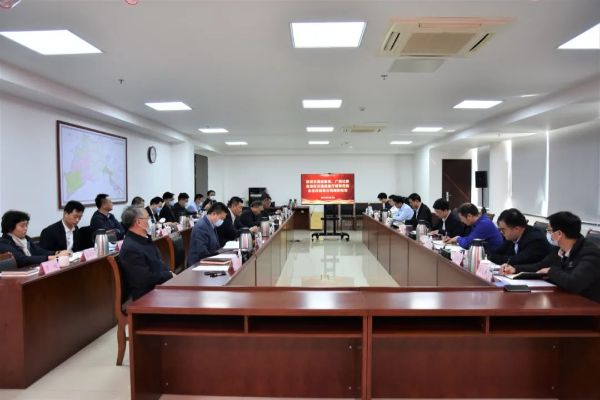 公司主要領導會見交通運輸部運輸服務司副司長胡華平一行