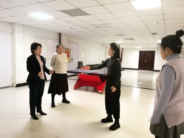 公司組織開展慶?！叭恕眹H勞動婦女節系列活動