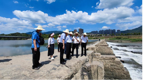 公司主要領導率團赴木蘭溪考察調研