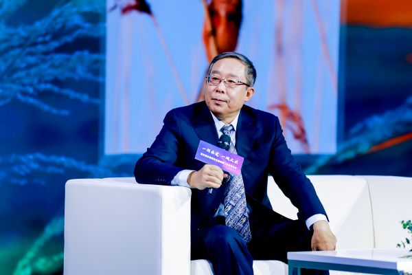 公司主要領導出席第三屆永定河文化暨新國門文化云論壇并參與直播訪談