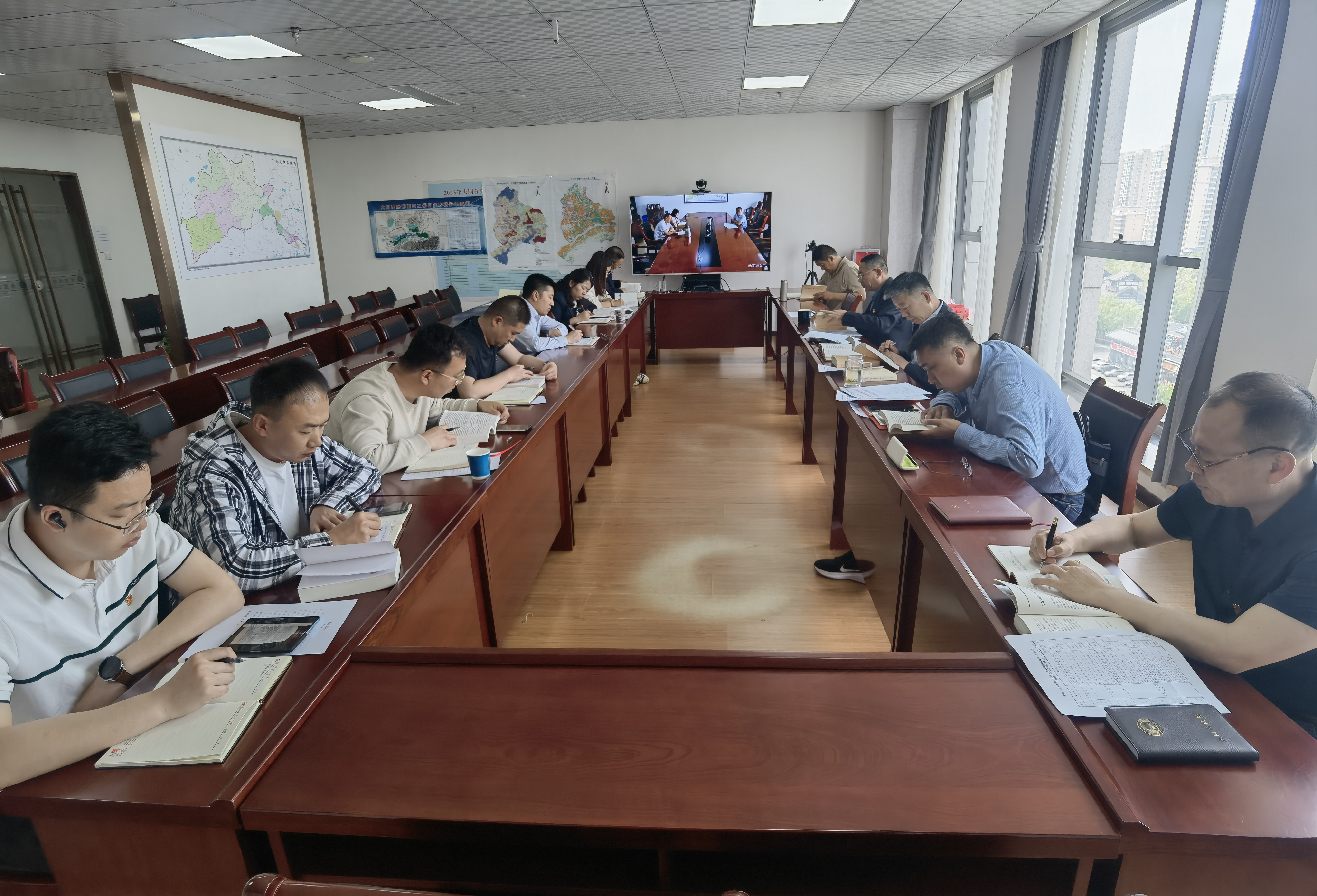 以實干擔當形成推動公司“兩個高質量”發展的強大動力——公司各黨支部扎實開展學習貫徹習近平新時代中國特色社會主義思想主題教育