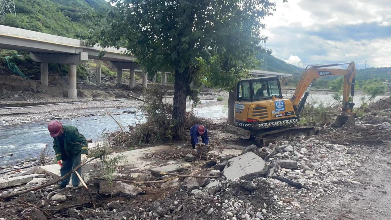 一線傳真 | 全面進場！永定河門頭溝山峽段河道清理收官戰拉開序幕
