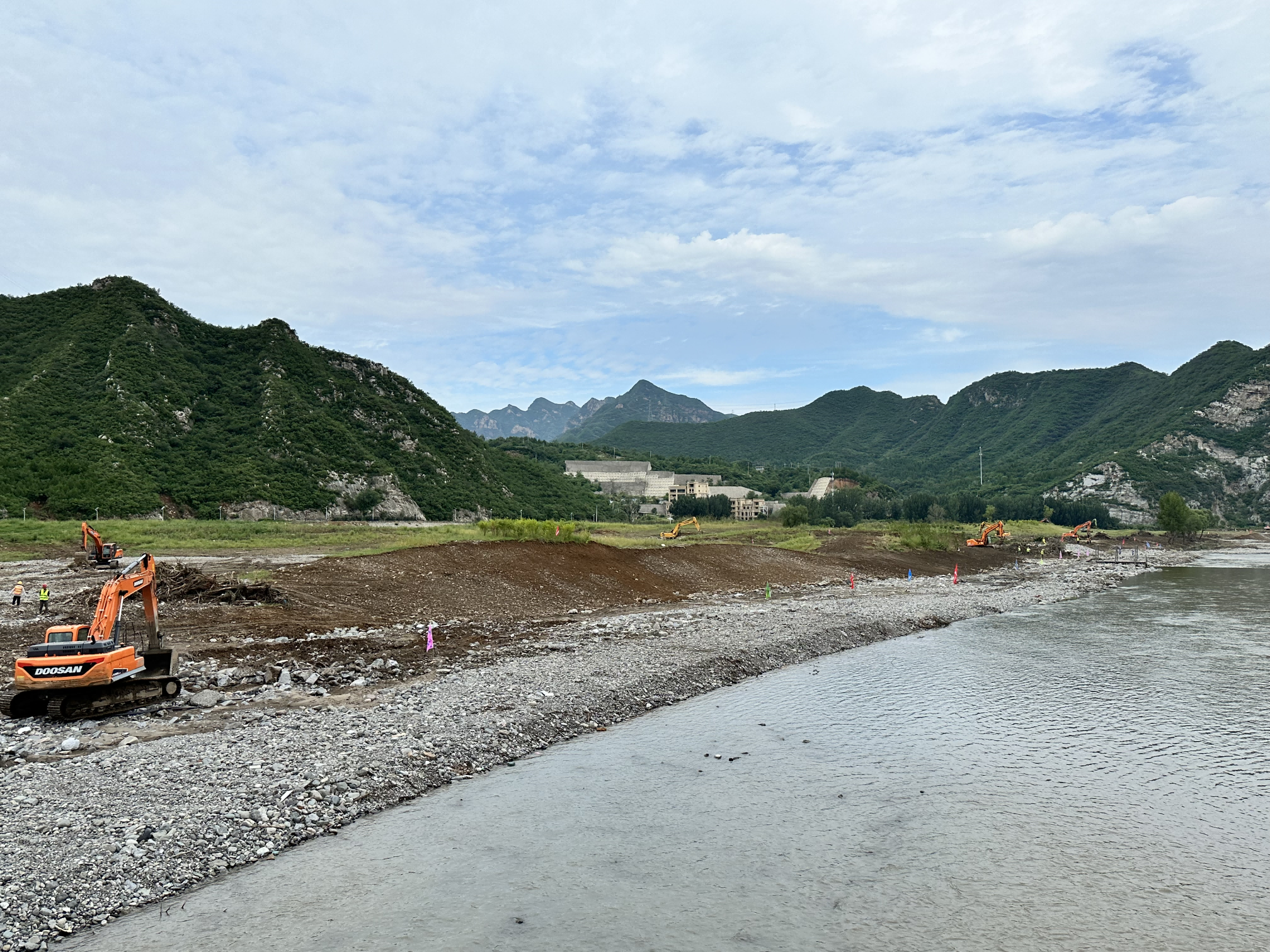 一線傳真 | 野溪橋至陳家莊橋區域1200米河道清理接近尾聲