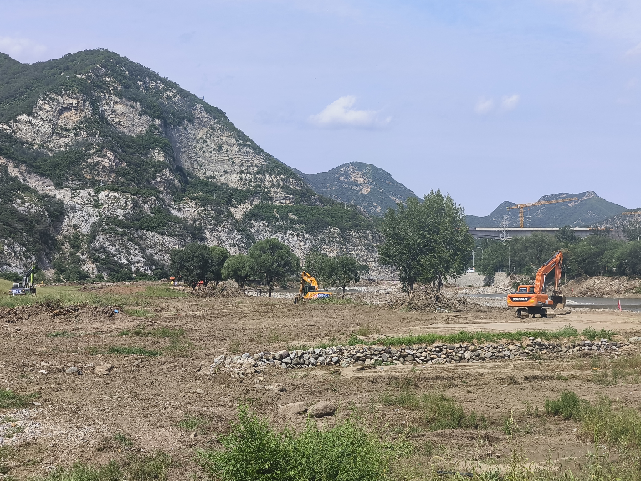 一線傳真 | 野溪橋至陳家莊橋區域1200米河道清理接近尾聲
