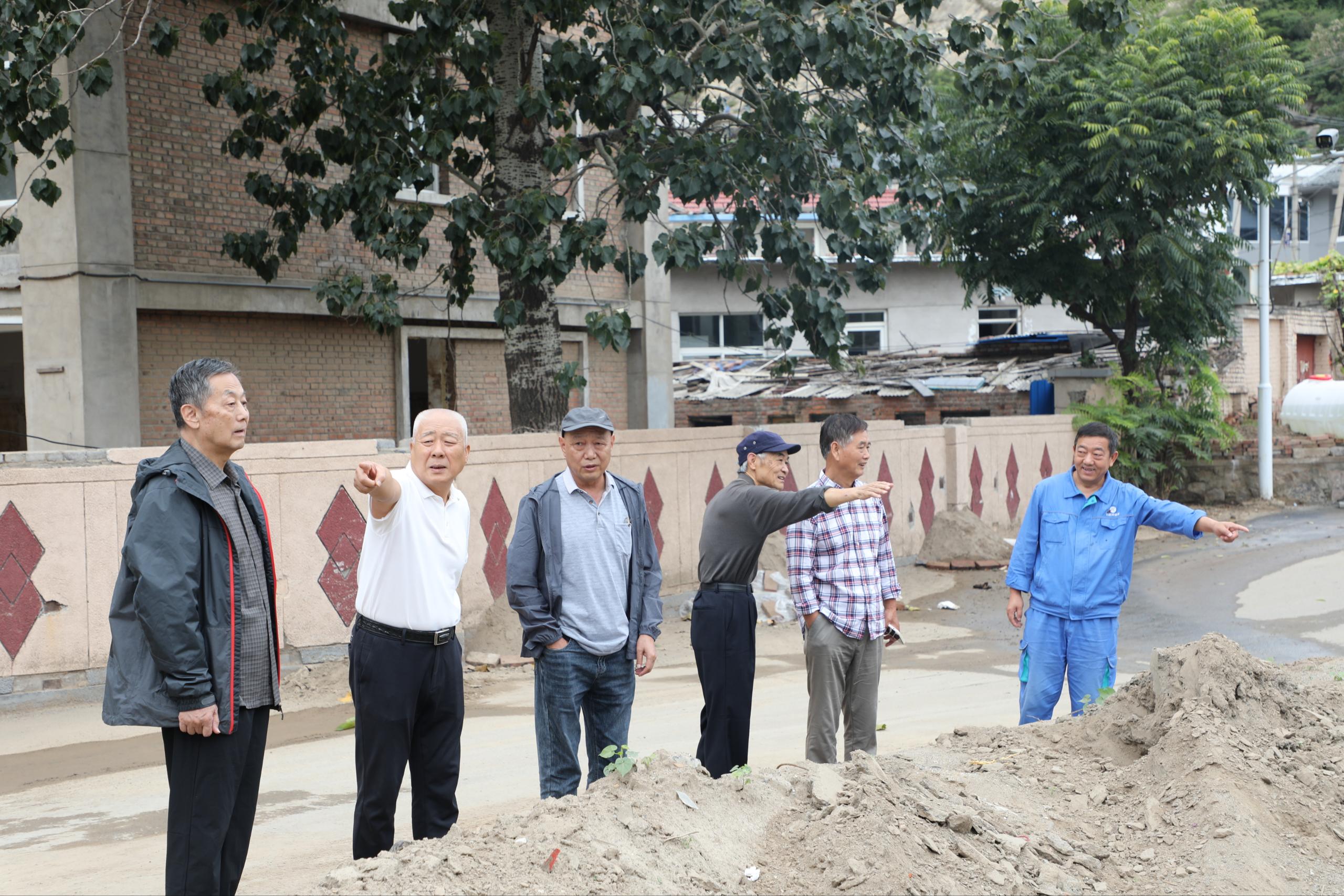 落坡嶺水庫、下葦甸電站建設者調研洪水應對情況及恢復重建工作