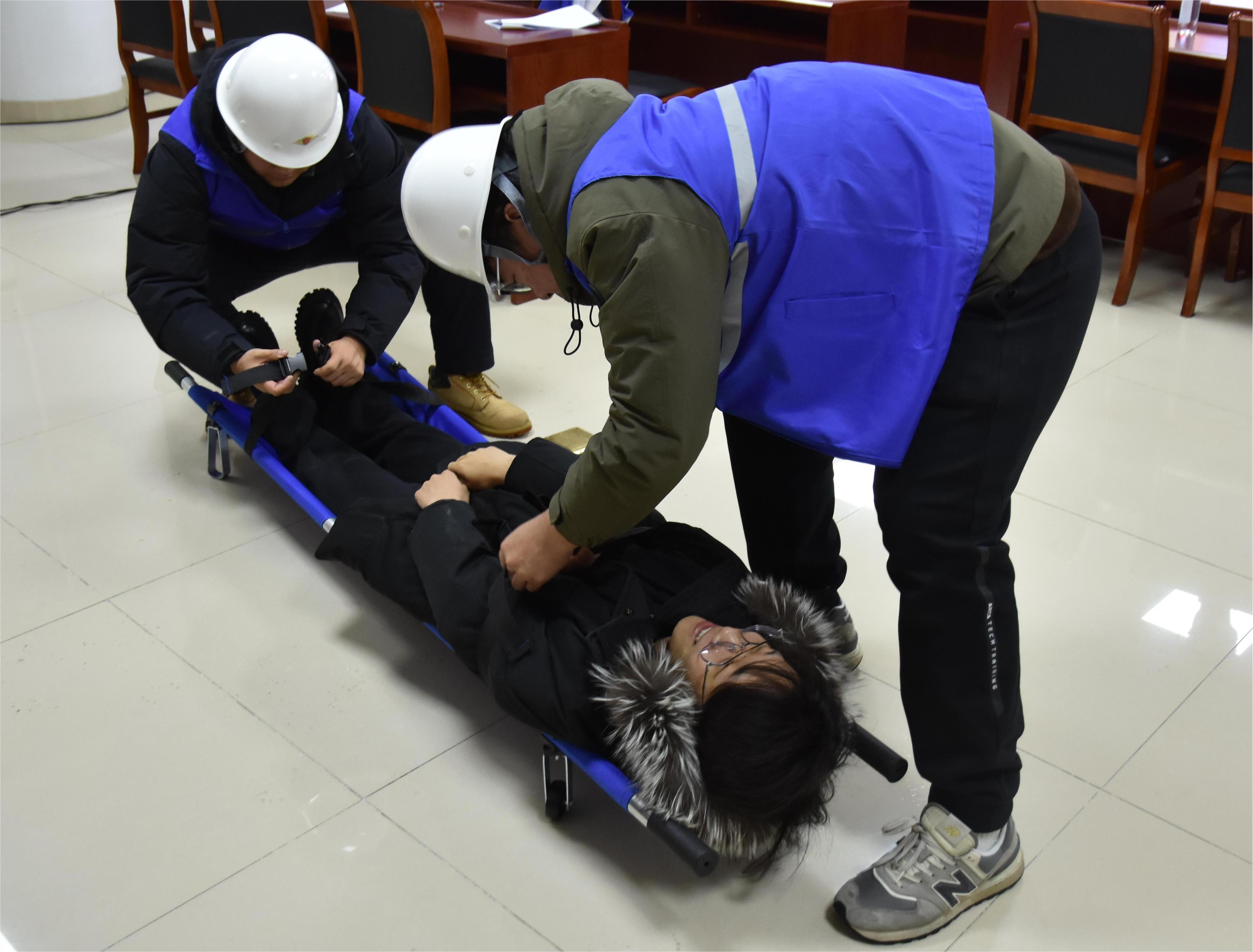 公司組織開展地震災害應對培訓及地震逃生演練