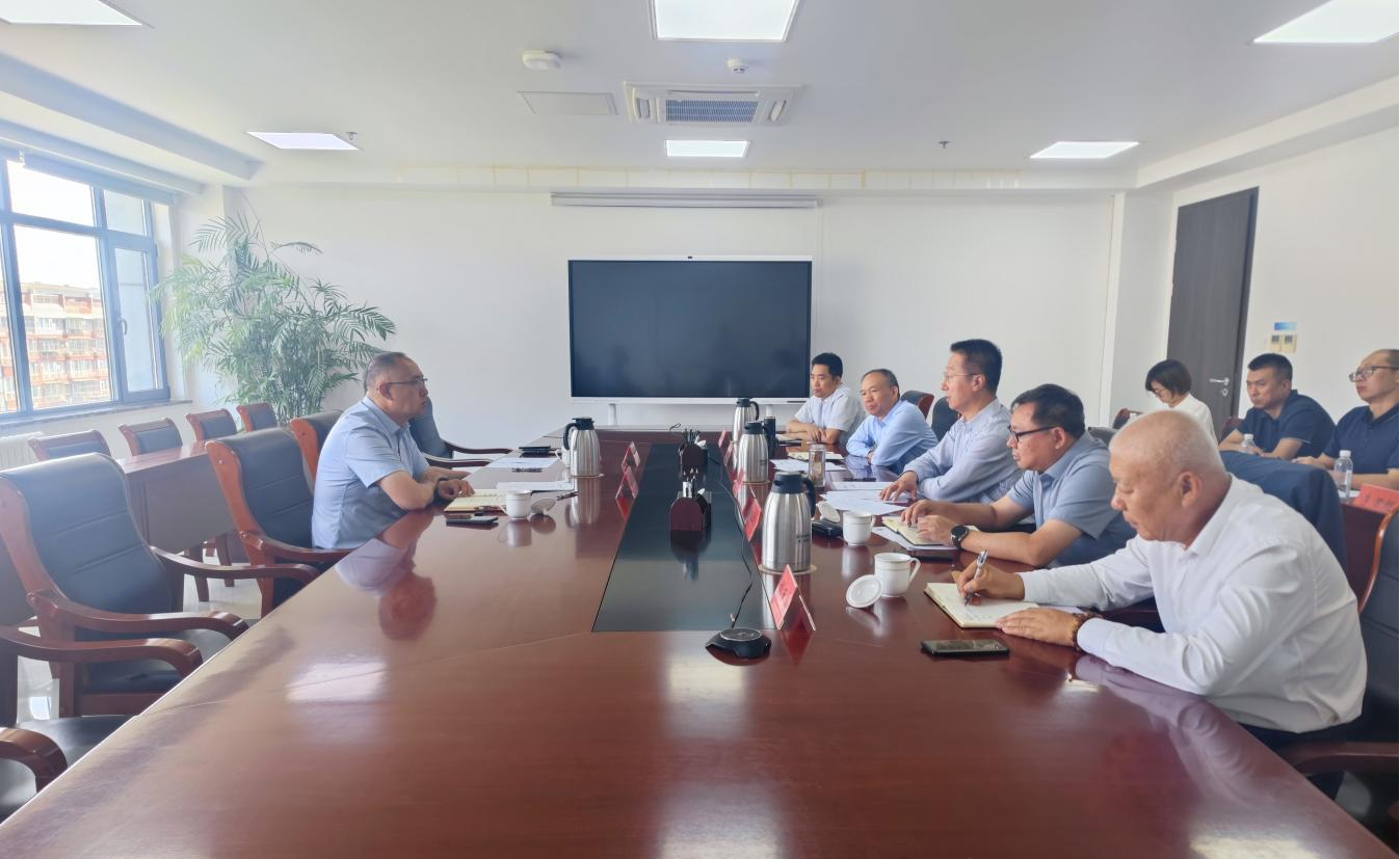 公司主要領導會見大興區政府副區長張曉晟