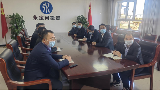 永定河投資（渾源）生態發展有限公司組織收聽收看黨的二十大開幕盛況