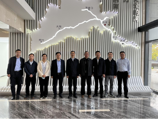 永定河投資公司與水利部發展研究中心座談共建水利政策法制人才培養基地
