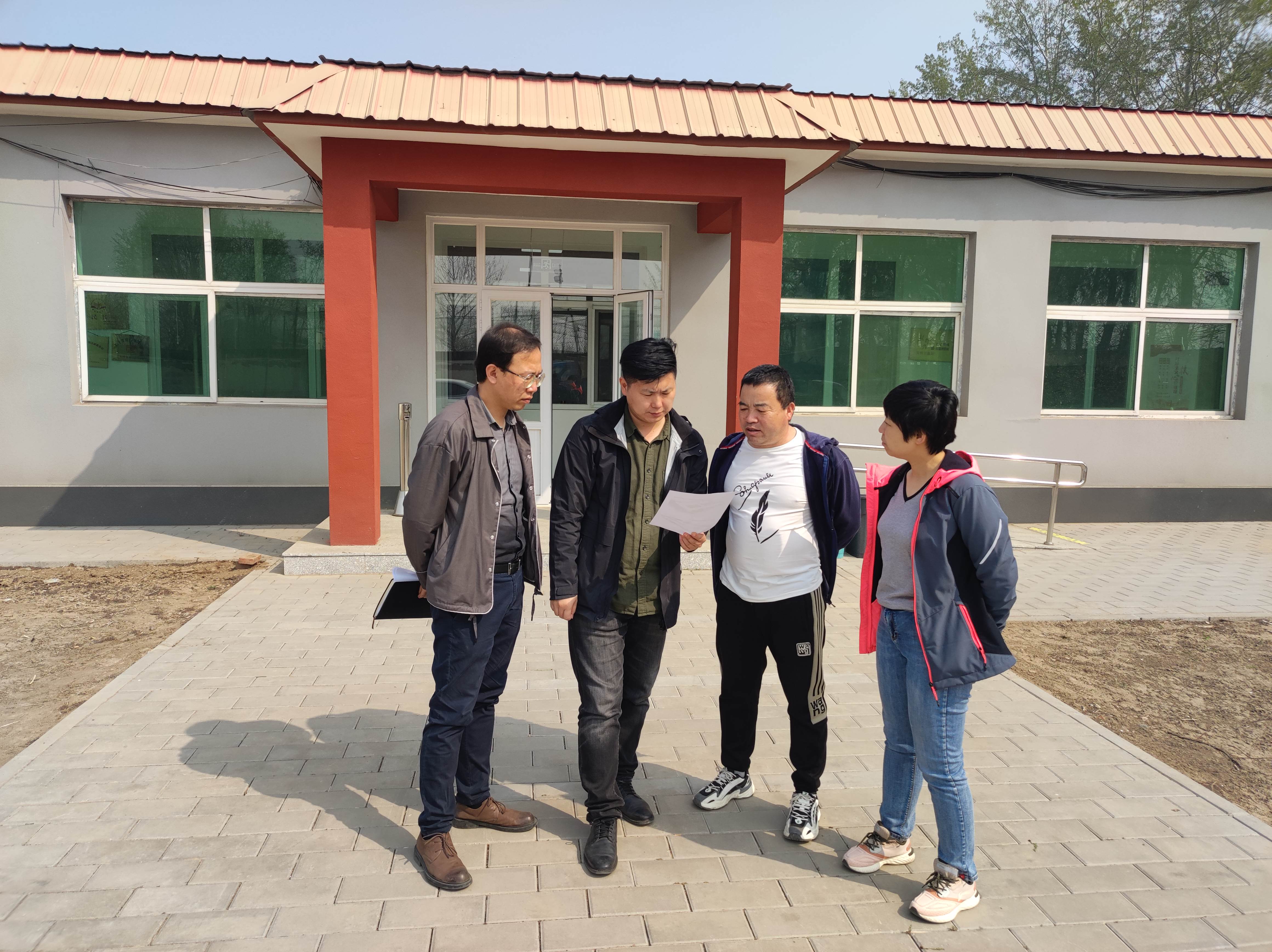 一面錦旗 一份責任 一種肯定 鄉村振興彰顯國企擔當
