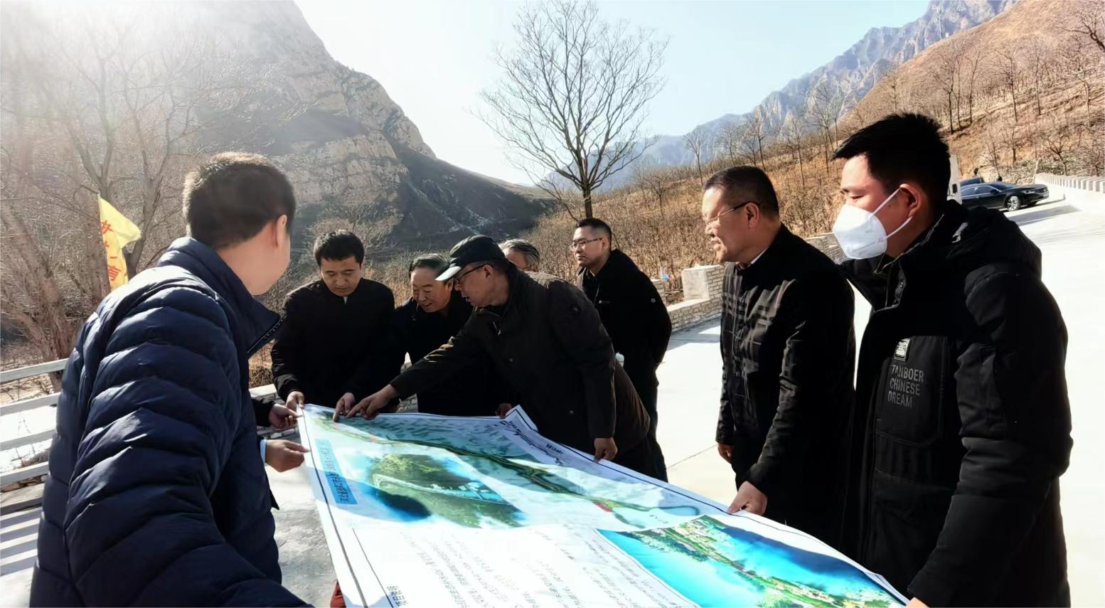 總部第七黨支部開展“丈量母親河，共繪新藍圖”主題黨日活動